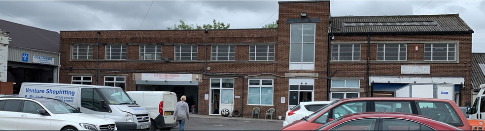 Dadsford Bridge Industrial Estate, Stourbridge for sale - Building Photo - Image 2 of 12