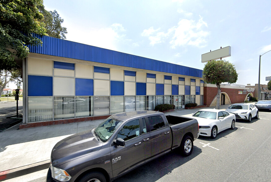 2700 W Manchester Blvd, Inglewood, CA for sale - Building Photo - Image 1 of 17