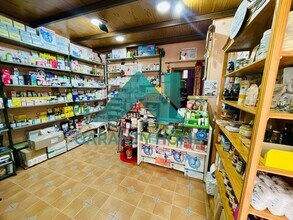 Retail in Cáceres, Cáceres to rent Interior Photo- Image 2 of 5