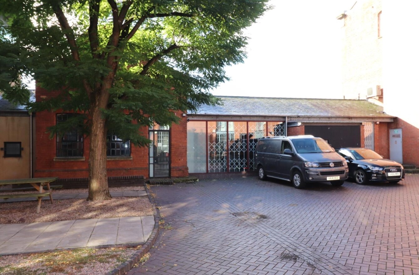 16 Graham St, Birmingham to rent Building Photo- Image 1 of 4