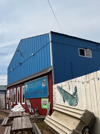 More details for 1000 W Main St, Merrill, WI - Retail for Sale