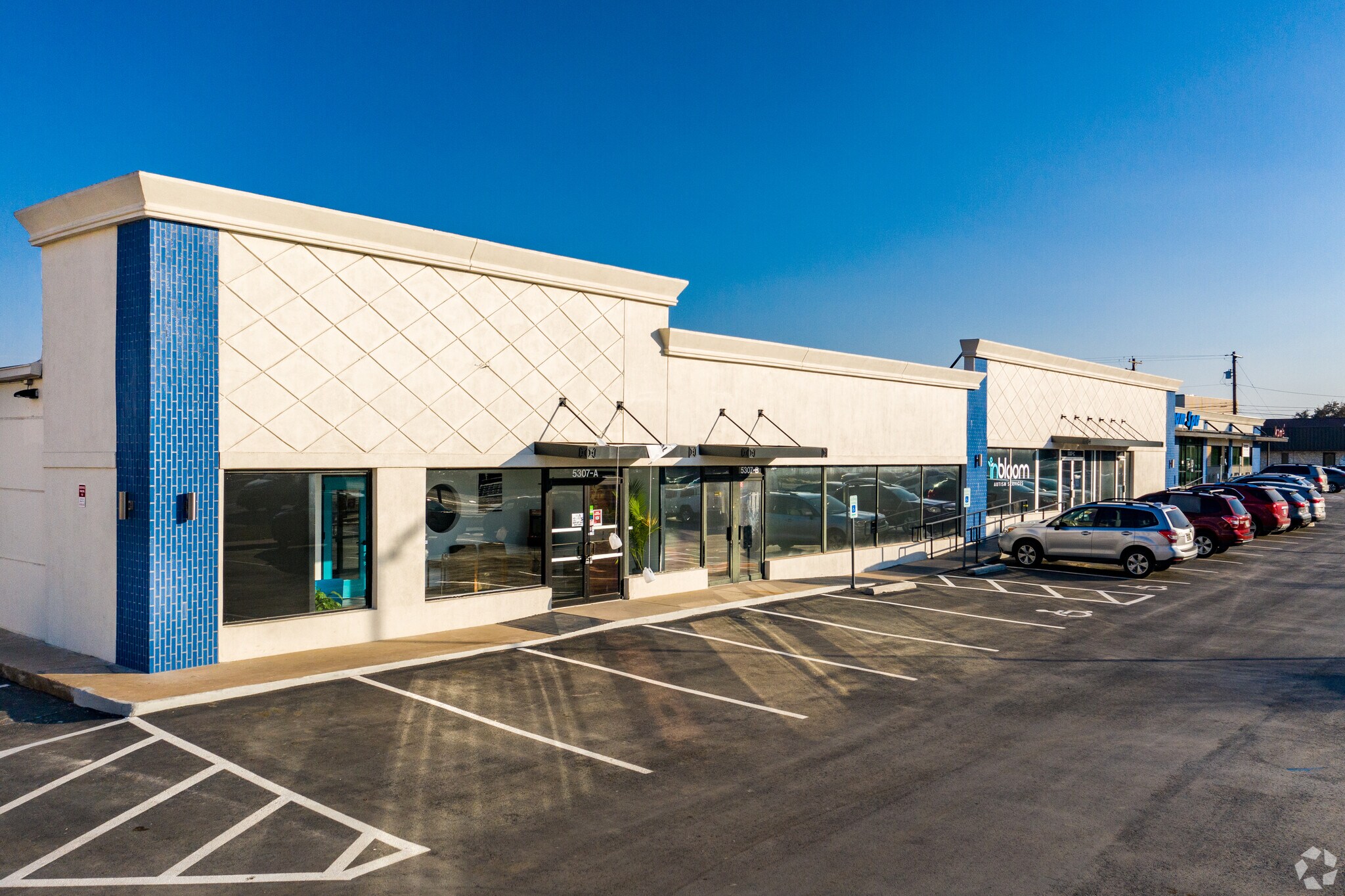 5301-5307 Airport Blvd, Austin, TX for sale Building Photo- Image 1 of 1