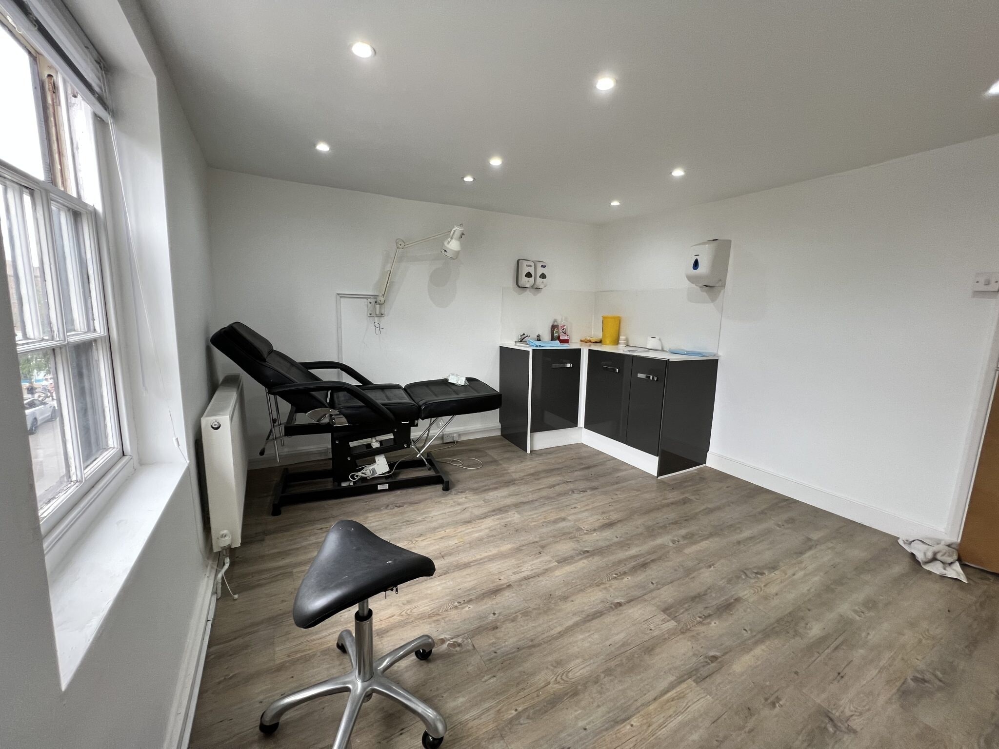 119 Week St, Maidstone to rent Interior Photo- Image 1 of 3