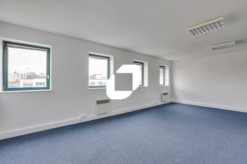 5 Boulevard Du Maréchal Joffre, Bourg-la-Reine to rent - Building Photo - Image 3 of 13