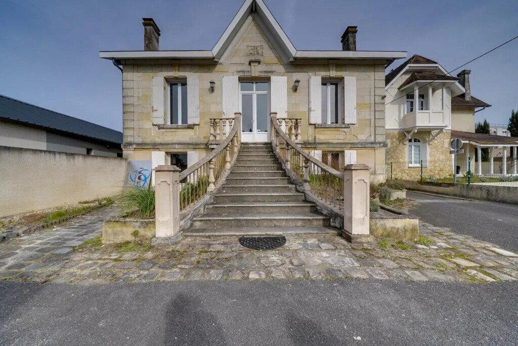 Location Bureaux 14 m² - Photo 1