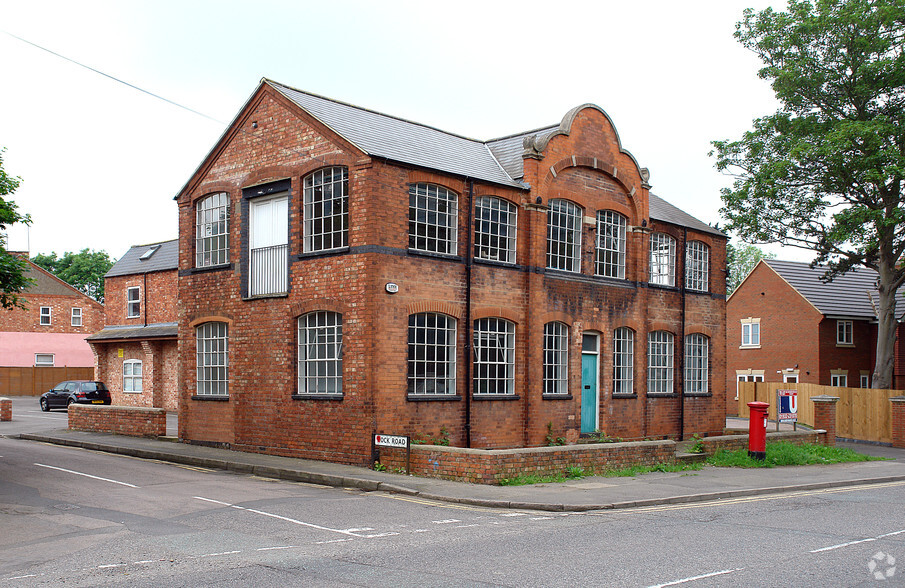 1-4 Rock Rd, Finedon for rent - Building Photo - Image 3 of 4