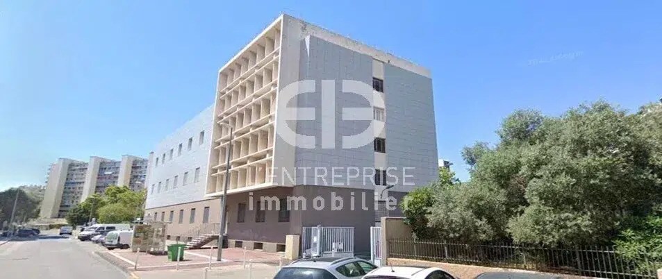 Office in Toulon to rent Building Photo- Image 1 of 7