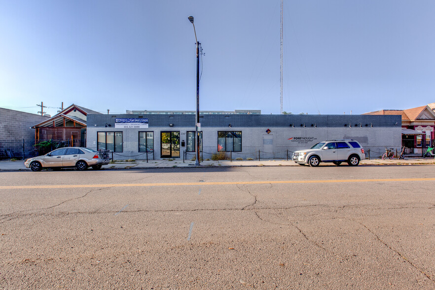 2347-2353 Curtis St, Denver, CO for rent - Building Photo - Image 2 of 20