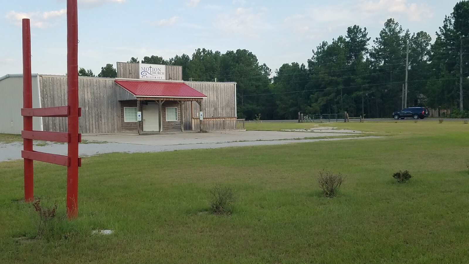 3461 Chicken Foot Rd, Hope Mills, NC 28348 UK