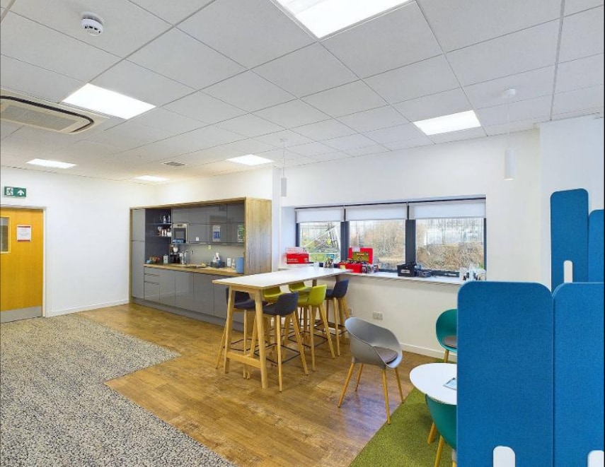 50 High Craighall Rd, Glasgow to rent Interior Photo- Image 1 of 5