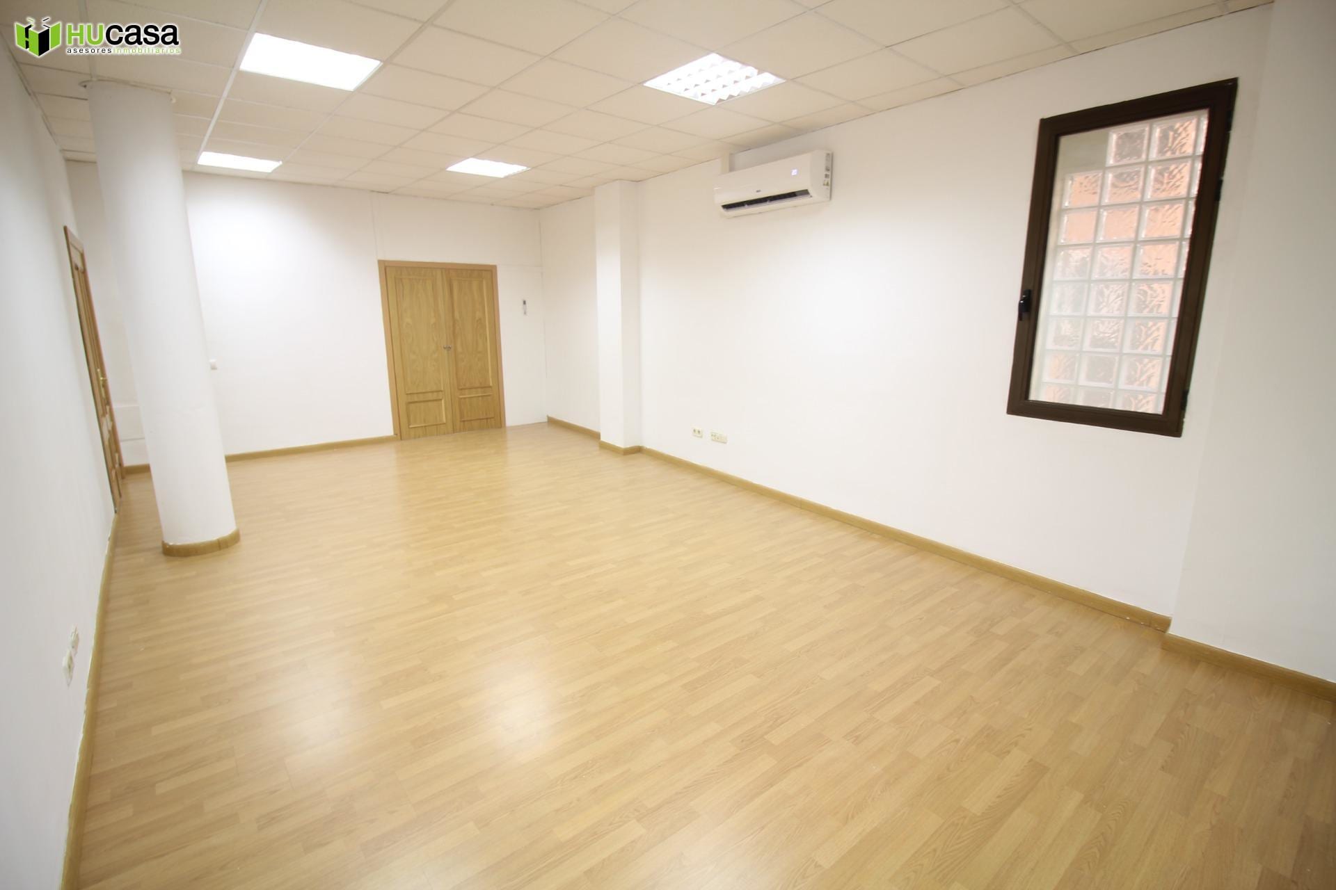 Office in Toledo, Toledo to rent Interior Photo- Image 1 of 11