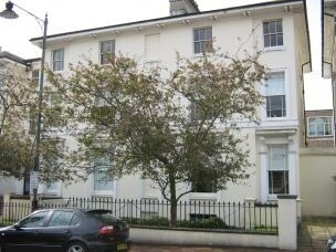 15-17 Mount Ephraim Rd, Tunbridge Wells for sale Primary Photo- Image 1 of 1