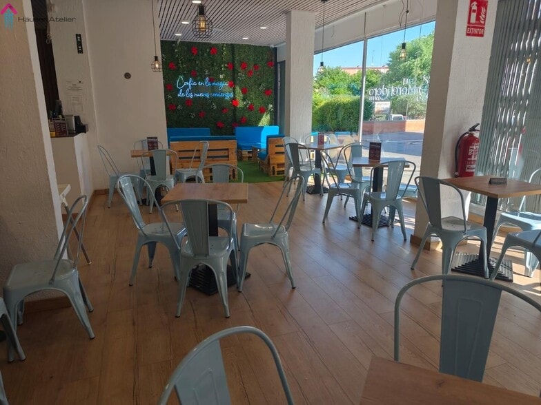 Retail in Madrid, Madrid to rent - Interior Photo - Image 3 of 14