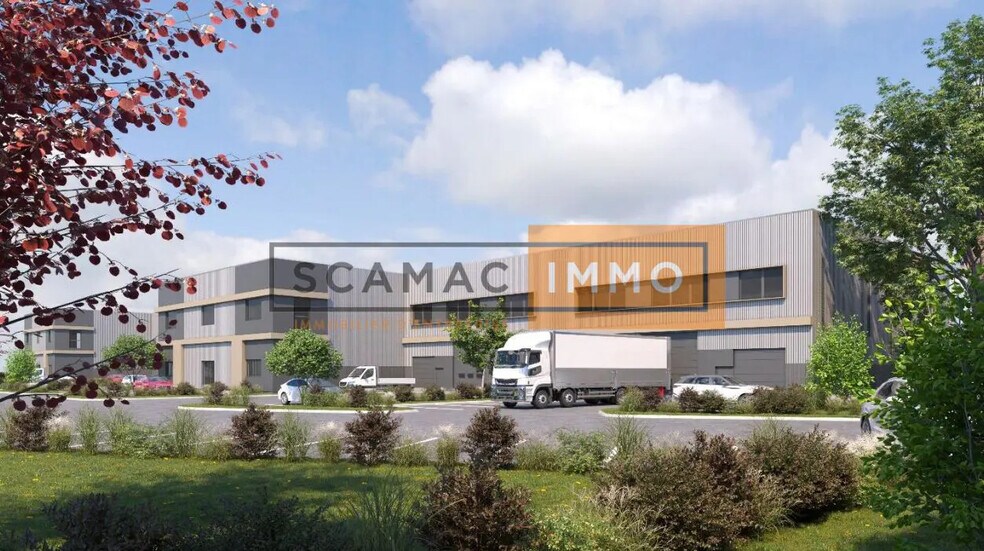 Light Industrial in Persan for sale - Building Photo - Image 3 of 4