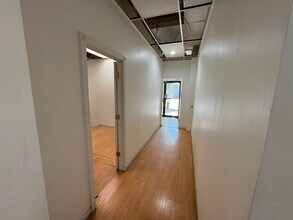 275 Avenue O, Brooklyn, NY for rent Interior Photo- Image 2 of 5