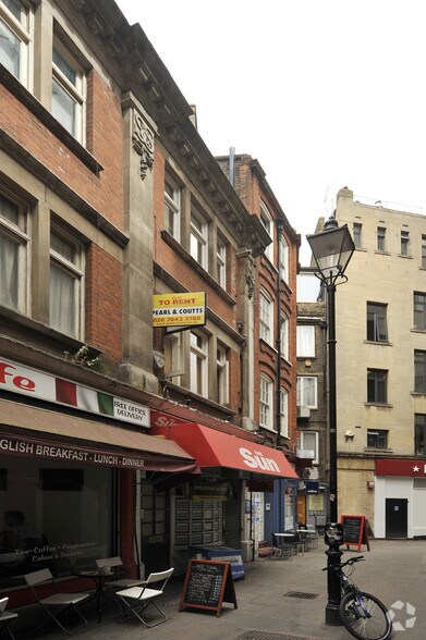 9 Little Turnstile, London for sale - Primary Photo - Image 1 of 1