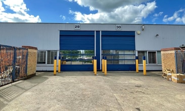 23-34 Stapledon Rd, Peterborough to rent Building Photo- Image 2 of 3