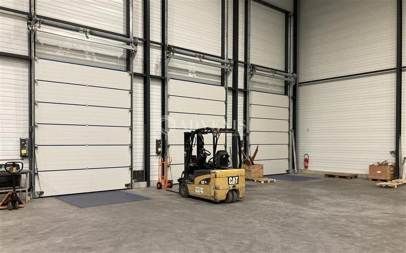 Light Industrial in Naveil for sale - Building Photo - Image 2 of 5