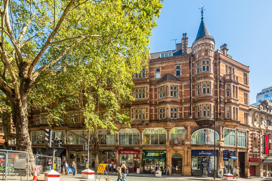 210-226 Shaftesbury Ave, London to rent - Building Photo - Image 2 of 5