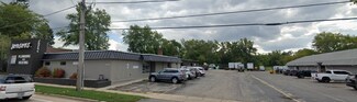 More details for 670 E Calhoun St, Woodstock, IL - Retail, Industrial for Rent