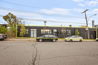 More details for 2425-2455 Rue Desautels, Montréal, QC - Light Industrial to Rent