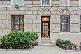 1136 5th Ave, New York, NY for sale Building Photo- Image 1 of 1