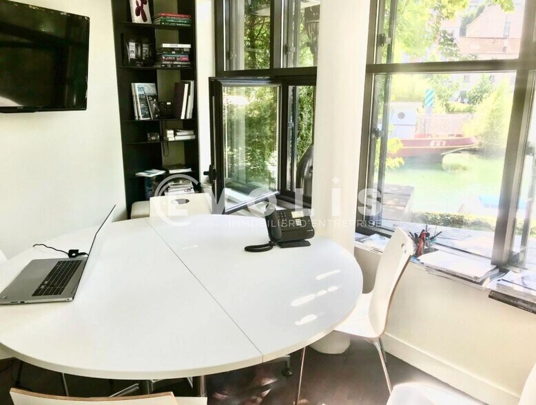 Office in Issy-les-Moulineaux to rent - Building Photo - Image 2 of 5