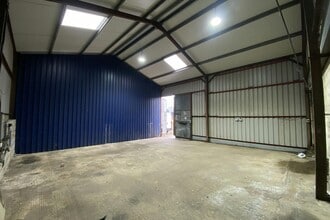 Selborne Rd, Alton to rent Interior Photo- Image 2 of 3