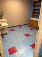 2011 E Houston St, San Antonio, TX to rent Building Photo- Image 1 of 5