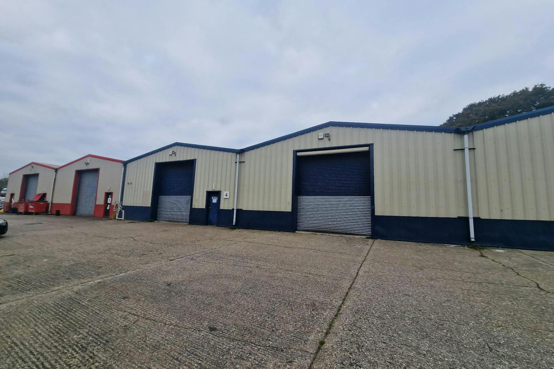 Lasham, Lasham for rent Building Photo- Image 1 of 6