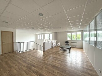 More details for Office, Light Industrial to Rent