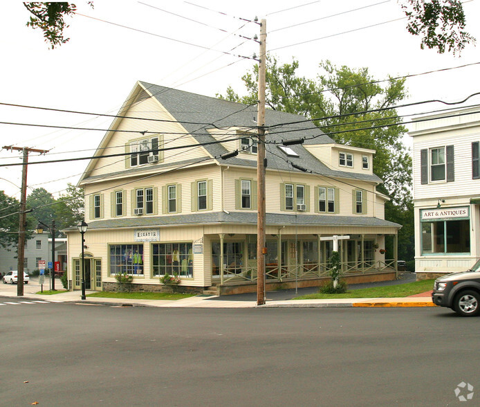 2-4 Main St, Essex, CT for sale - Primary Photo - Image 1 of 1