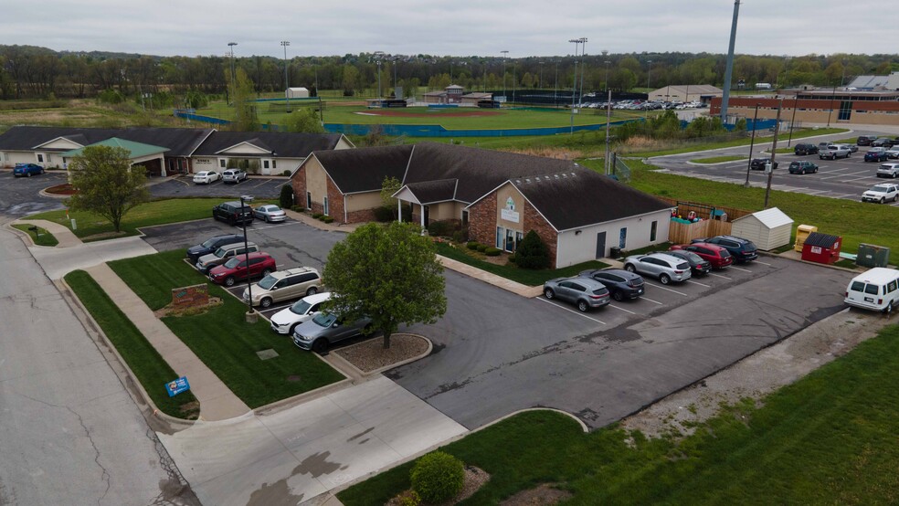 120 NW Garden St, Grain Valley, MO for sale - Aerial - Image 3 of 7