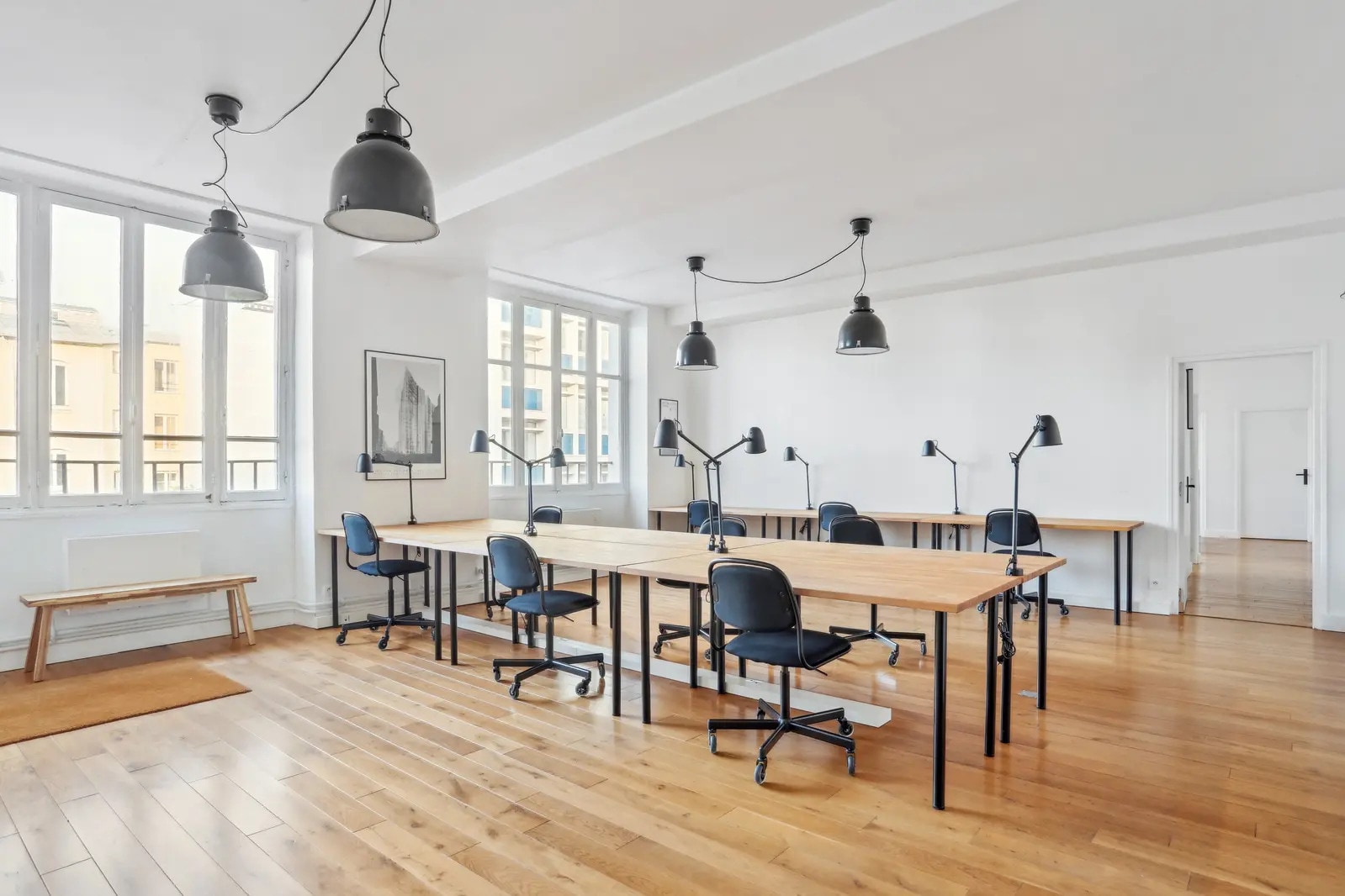 Co-working Space in Paris to rent Interior Photo- Image 1 of 7
