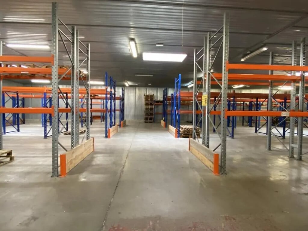Location Local d'activités 1 067 m² - Photo 1