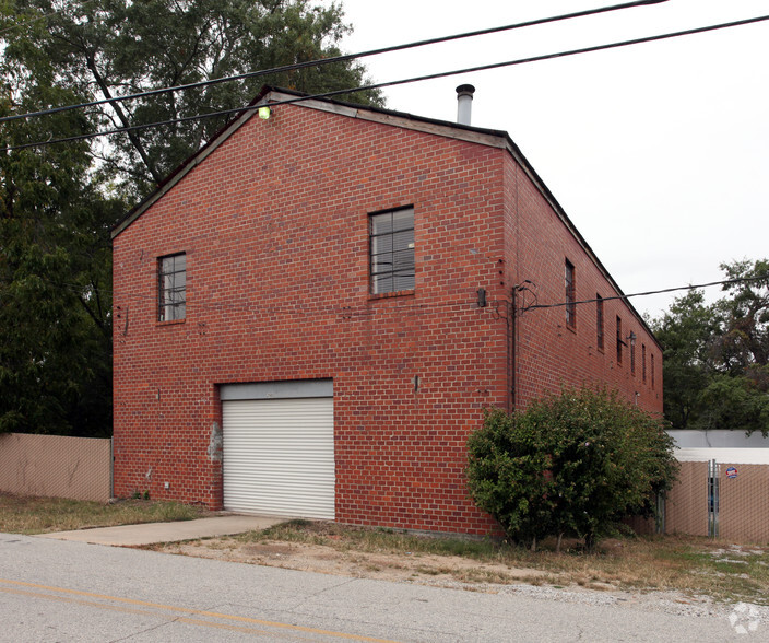 250 Cleveland St, Locust Grove, GA for sale - Building Photo - Image 1 of 49