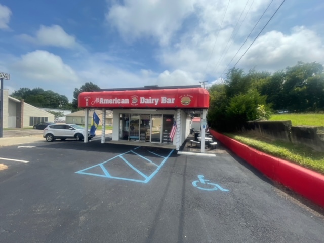 1601 W Main St, Tupelo, MS for sale - Building Photo - Image 1 of 1