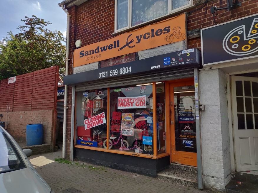 Long Ln, Halesowen for sale Building Photo- Image 1 of 1