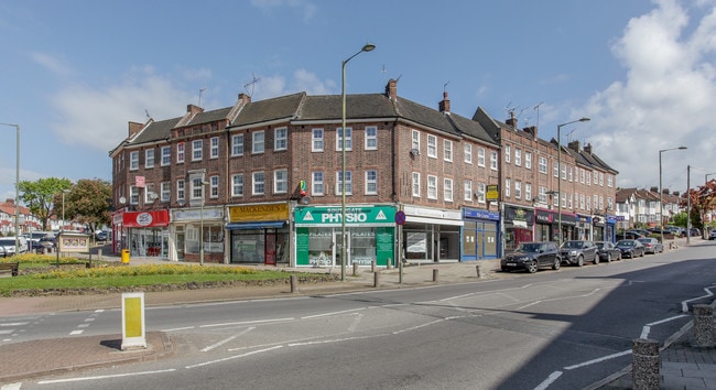 More details for 1-18 Hampden Sq, London - Retail to Rent