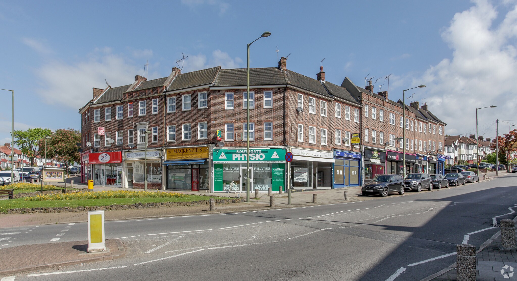1-18 Hampden Sq, London for sale Primary Photo- Image 1 of 1