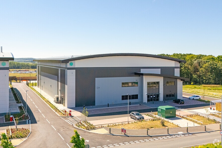 Foresters Av, Nottingham for sale - Building Photo - Image 2 of 9