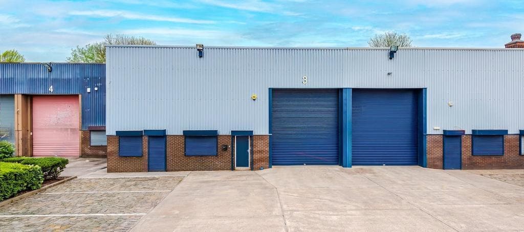 Welbeck St S, Ashton Under Lyne to rent Building Photo- Image 1 of 11