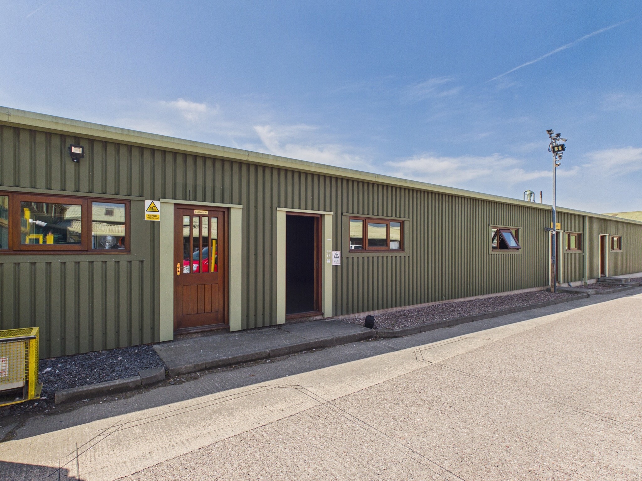 Smokehall Ln, Winsford to rent Primary Photo- Image 1 of 2