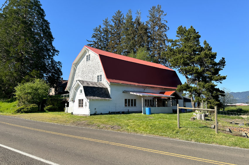 25 Fraser Rd W, Tillamook, OR for sale - Building Photo - Image 2 of 71