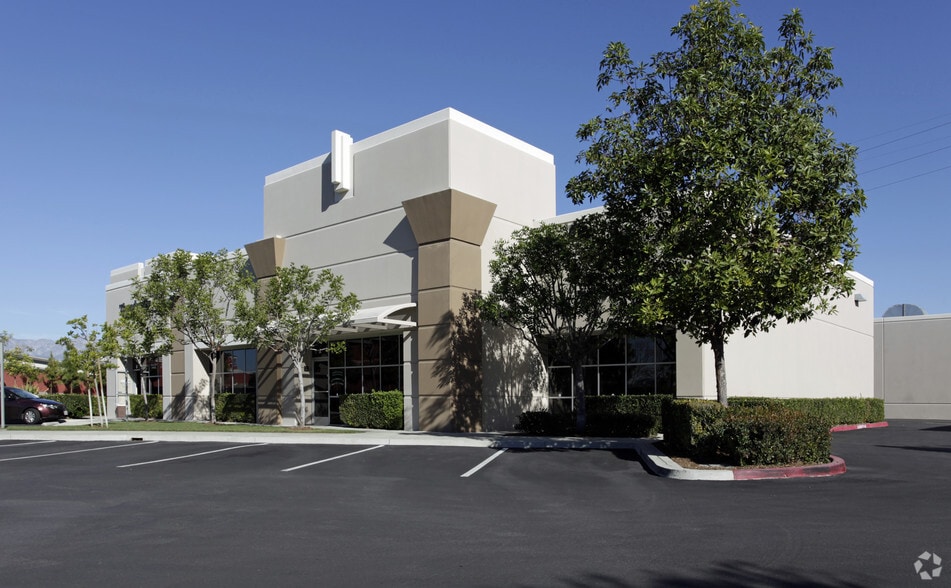 15320 Fairfield Ranch Rd, Chino Hills, CA 91709 UK