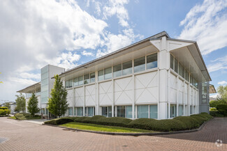 More details for 1 Roundwood Av, Uxbridge - Office for Rent