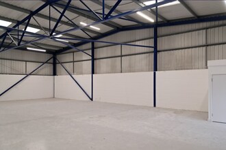 Ridgewood, Uckfield to rent Interior Photo- Image 2 of 2