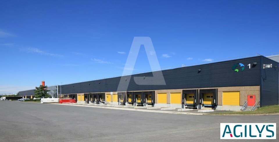 Industrial in Le Plessis-Pâté to rent - Building Photo - Image 3 of 8