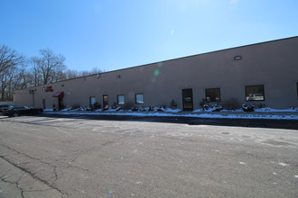 231 Bakers Basin Rd, Lawrenceville, NJ for sale Building Photo- Image 1 of 1