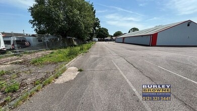 114 Lindon Rd, Walsall to rent Building Photo- Image 2 of 7